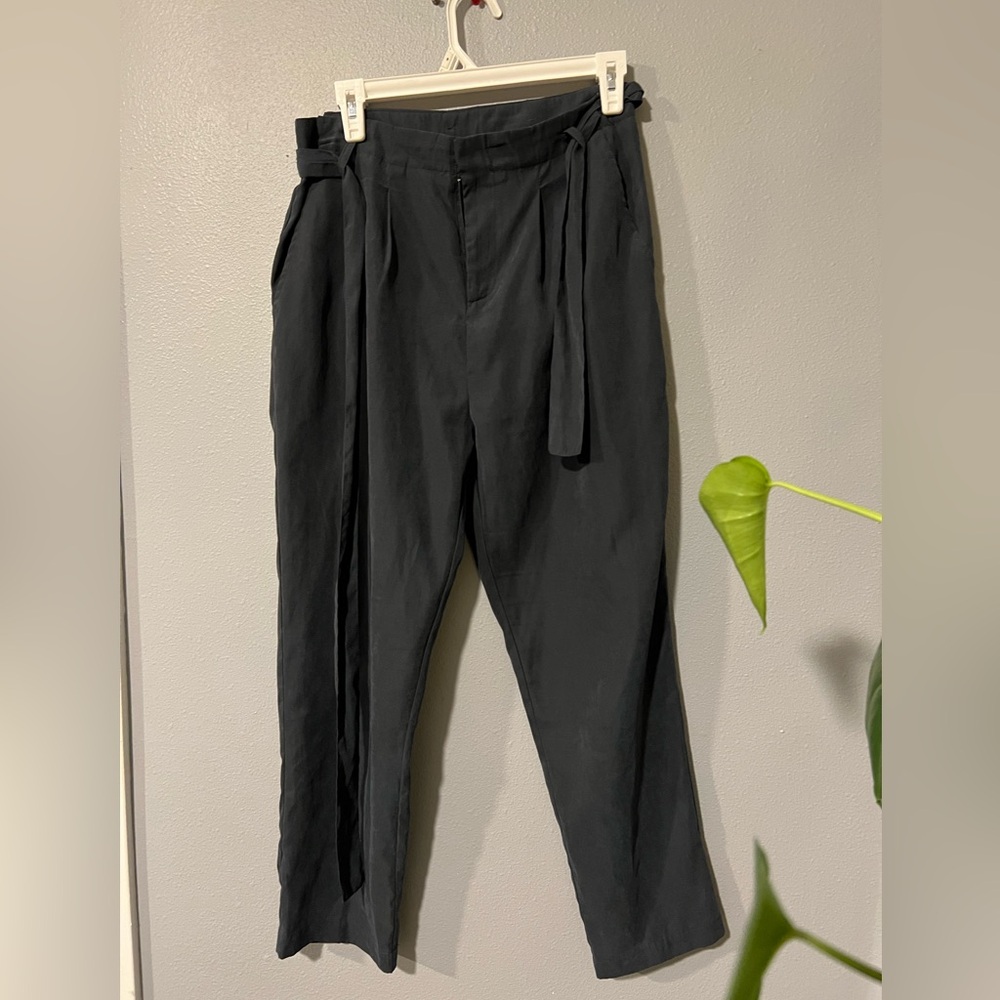 En Crème navy blue high waist linen pants